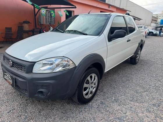 FIAT STRADA 1.4 MPI HARD WORKING CD 8V FLEX 3P MANUAL FIAT STRADA 1.4 MPI HARD WORKING CD 8V FLEX 3P MANUAL